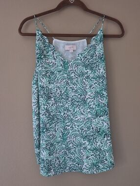 LOFT | Scallop V-Neck Tank